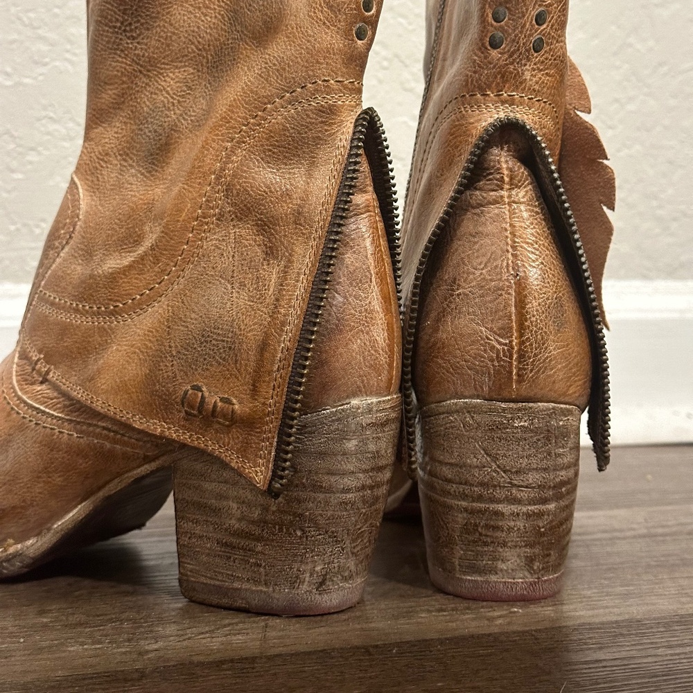 BedStu Leather Tan Boots (Size 8) Steampunk, Victorian Cowgirl